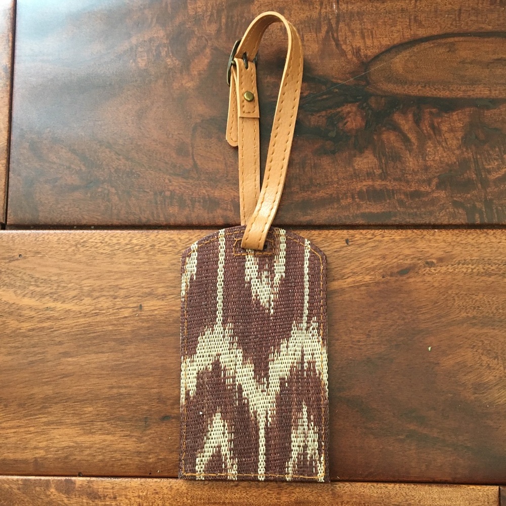 Ikat T’nalak Abaca Brown Natural Fabric Faux Leather Bag Tag - Picture 2 of 3